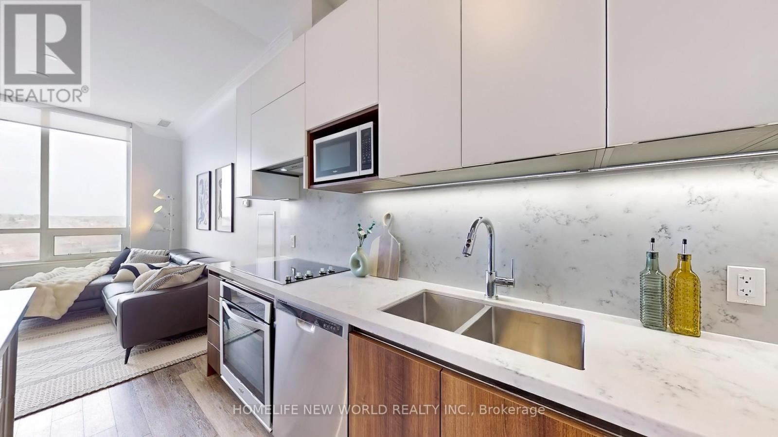 Ph15 - 25 Water Walk Drive, Markham, Ontario  L3P 1N3 - Photo 9 - N12428611