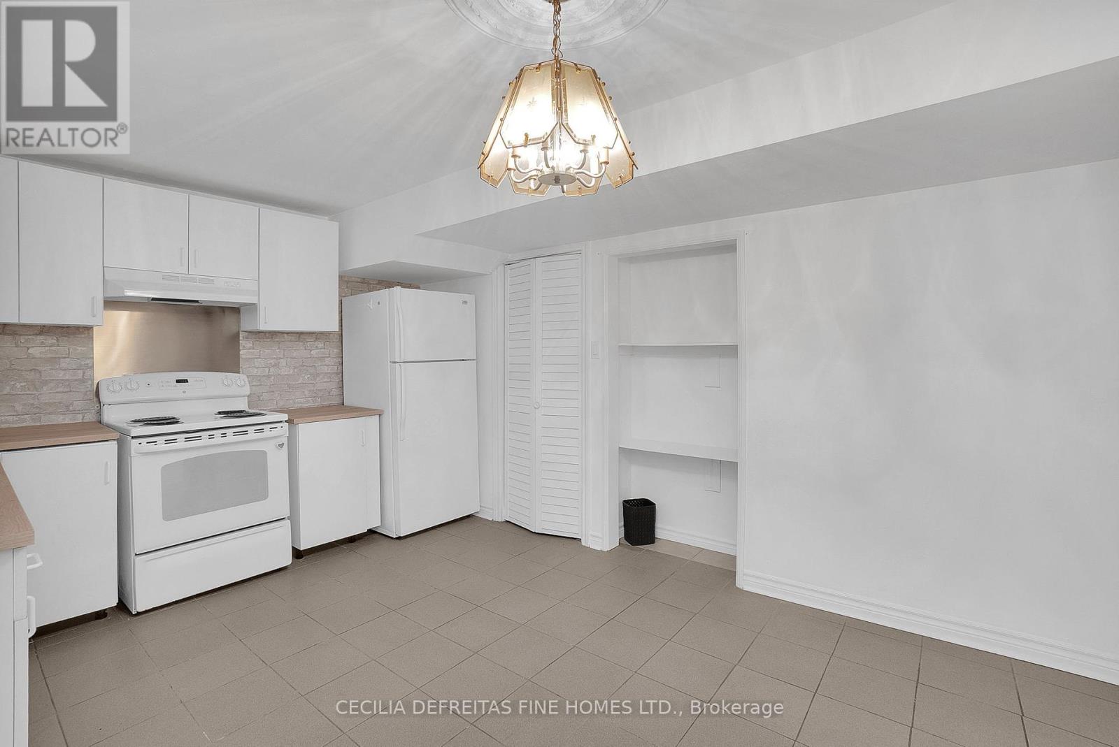 Bsmt - 249 Dante Court, Vaughan, Ontario  L4L 7W8 - Photo 10 - N12428647