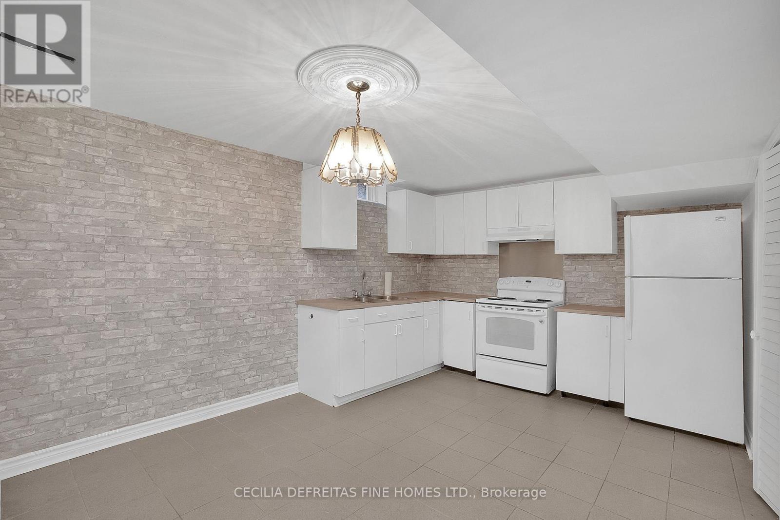 Bsmt - 249 Dante Court, Vaughan, Ontario  L4L 7W8 - Photo 7 - N12428647