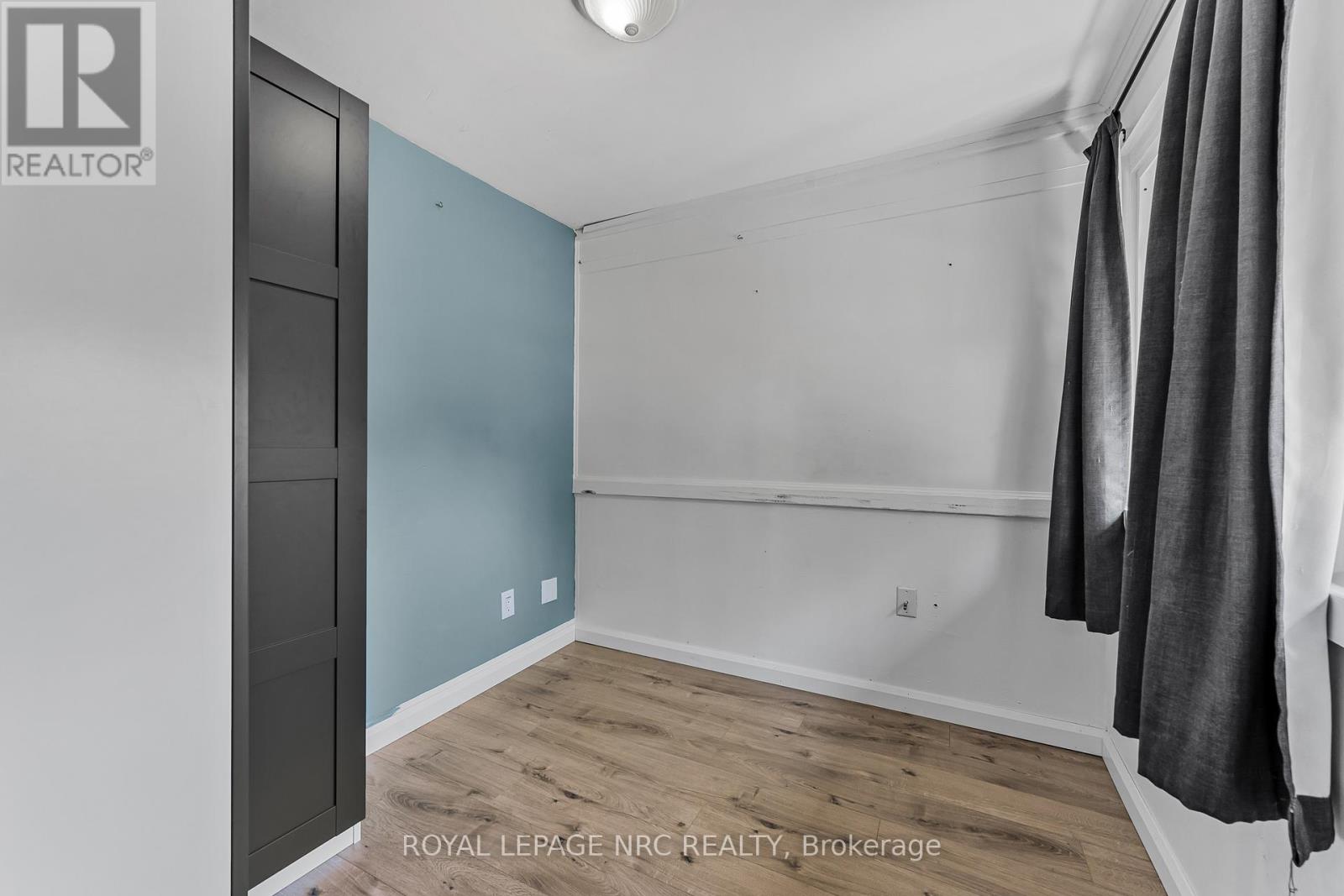 372 Lakewood Avenue, Fort Erie, Ontario  L0S 1B0 - Photo 17 - X12428677