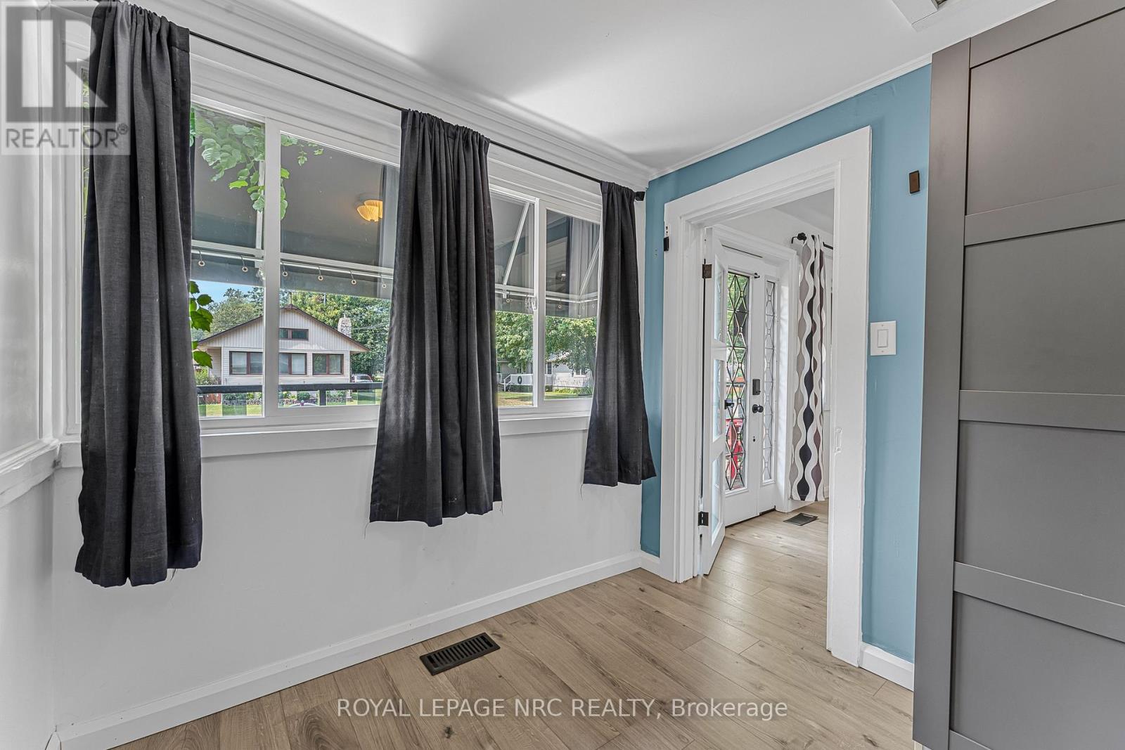 372 Lakewood Avenue, Fort Erie, Ontario  L0S 1B0 - Photo 18 - X12428677