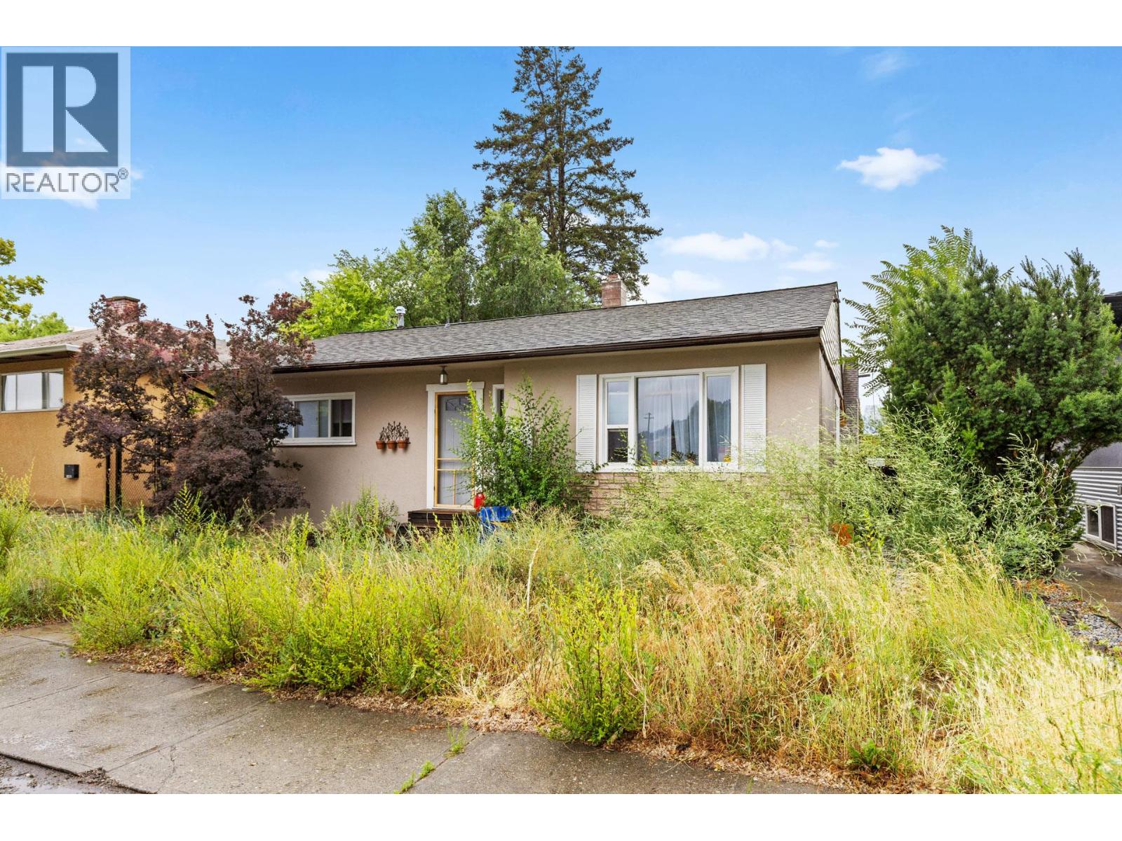 842 Walrod Street Kelowna Photo 36