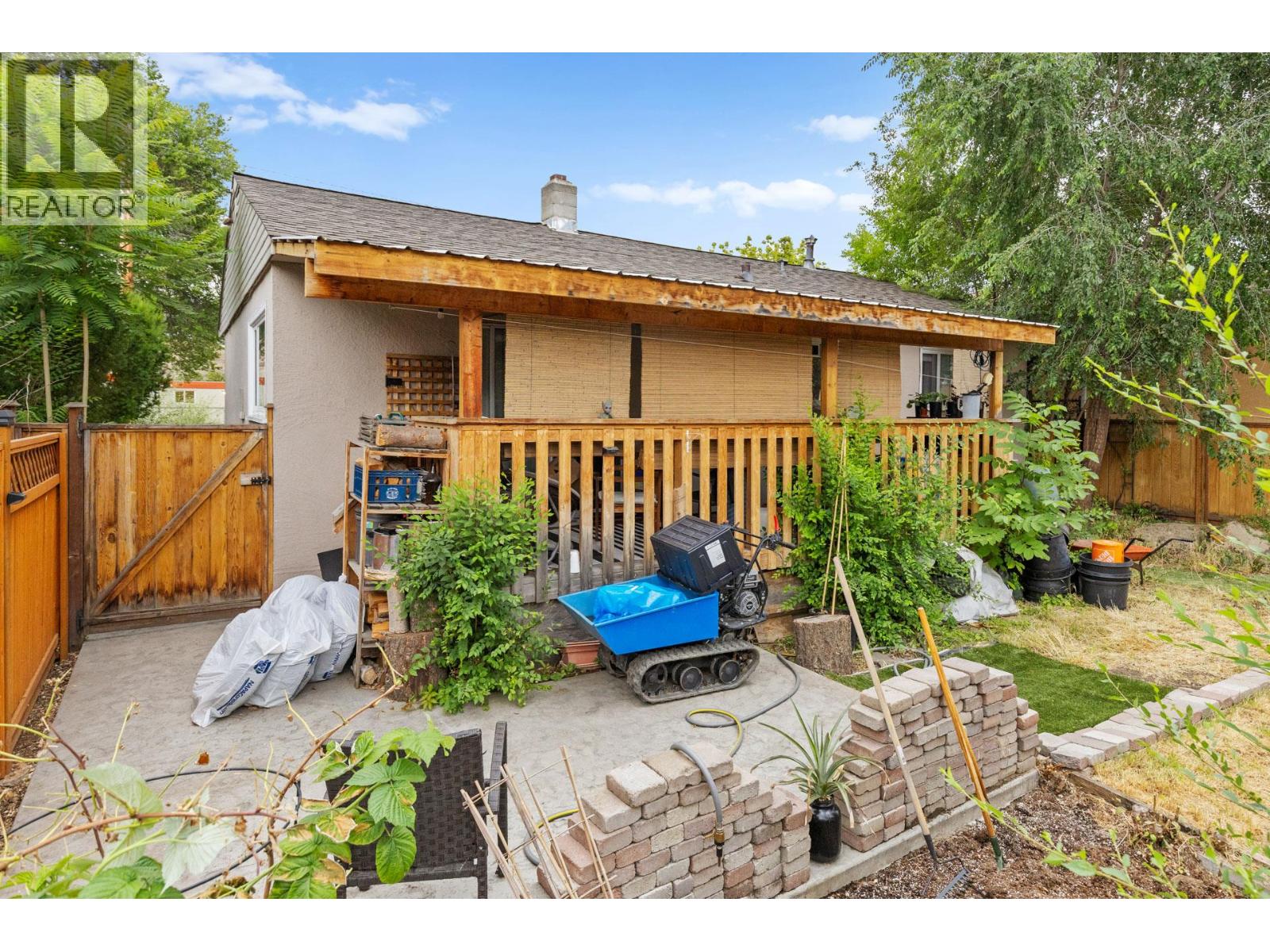 842 Walrod Street Kelowna Photo 44
