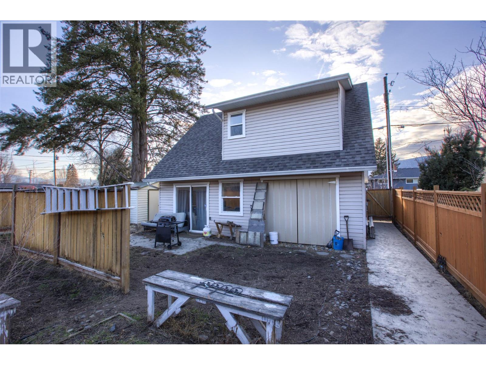 842 Walrod Street Kelowna Photo 5