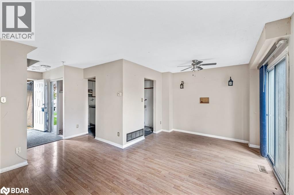 2183 Ferguson Street, Innisfil, Ontario  L9S 1X6 - Photo 4 - 40773856
