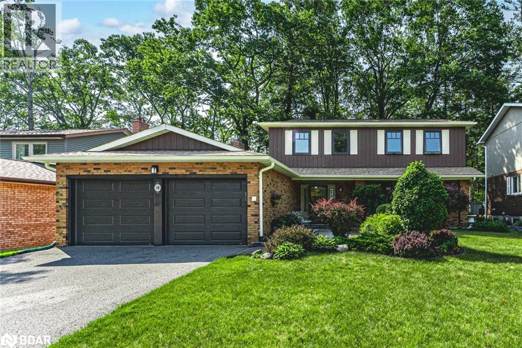 19 Oakridge Drive, Barrie, Ontario  L4N 5N6 - Photo 1 - 40773975