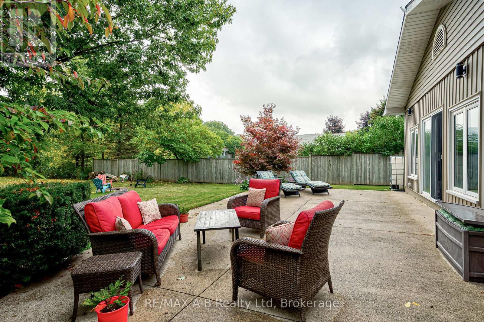254 Boyce Street, Perth South, Ontario  N0K 1X0 - Photo 45 - X12428720