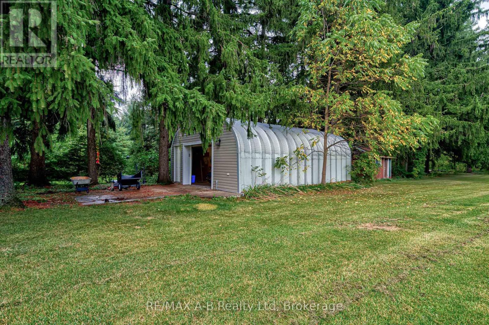254 Boyce Street, Perth South, Ontario  N0K 1X0 - Photo 48 - X12428720