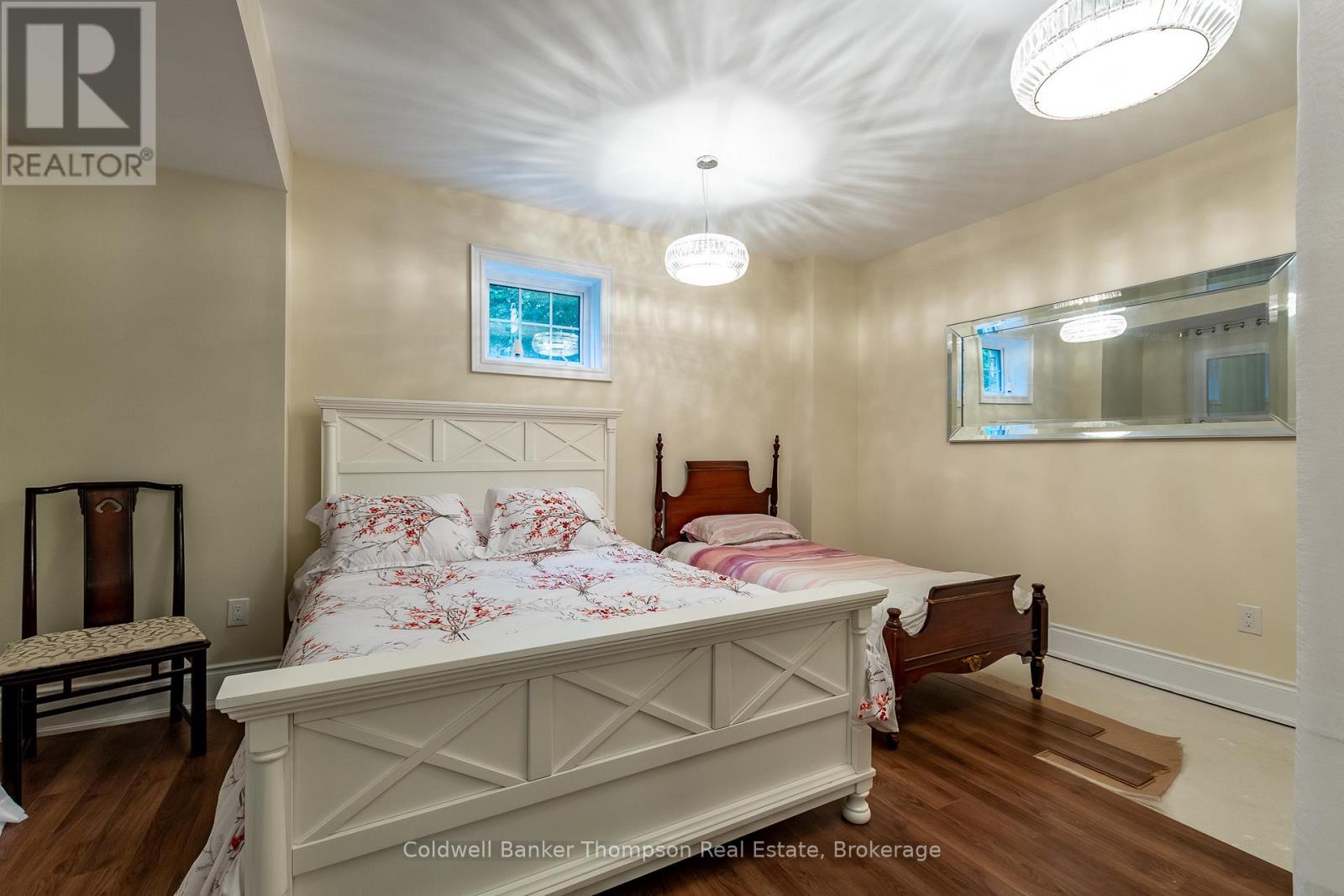 16 Deerfoot Trail, Huntsville, Ontario  P1H 0A6 - Photo 35 - X12428732