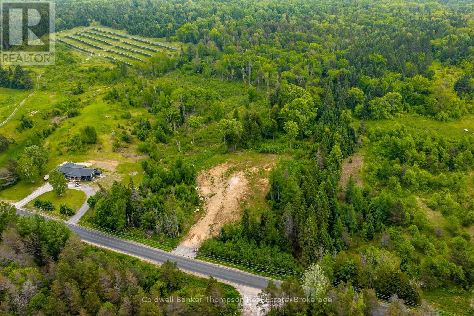 223 Peggs Mountain Road, Armour, Ontario  P0A 1C0 - Photo 12 - X12428755