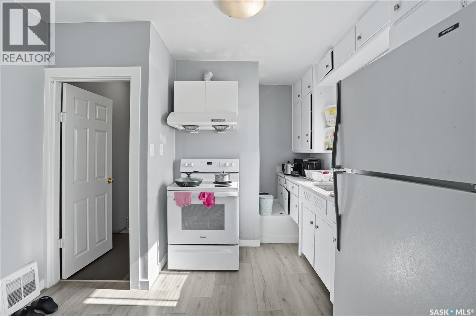 114 E Avenue S, Saskatoon, Saskatchewan  S7M 1R6 - Photo 14 - SK019407