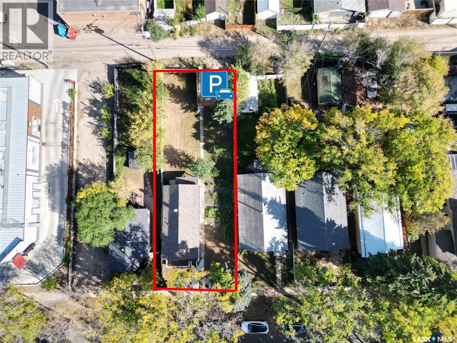 114 E Avenue S, Saskatoon, Saskatchewan  S7M 1R6 - Photo 2 - SK019407