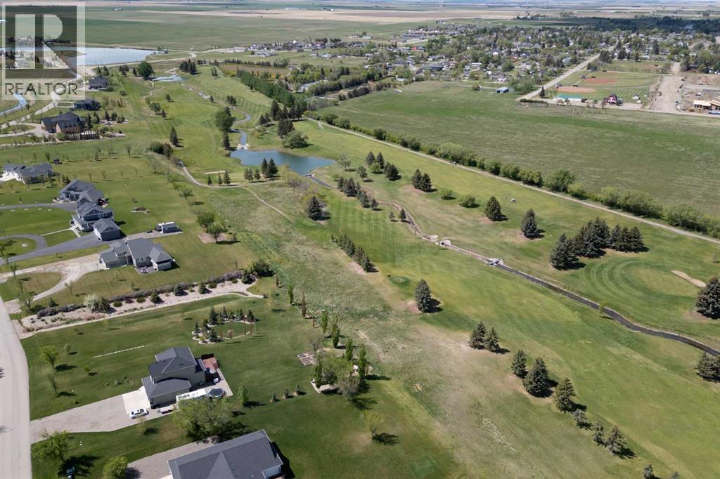 46 Pebblecreek Cove, Raymond, Alberta  T0K 2S0 - Photo 9 - A2260245