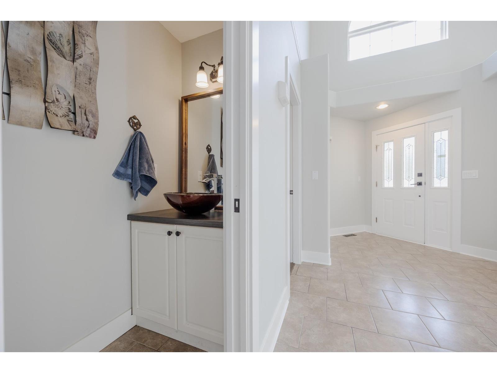 20763 91a Avenue, Langley, British Columbia  V1M 2P6 - Photo 5 - R3051955