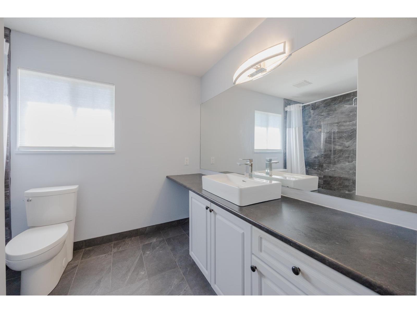 20763 91a Avenue, Langley, British Columbia  V1M 2P6 - Photo 17 - R3051955