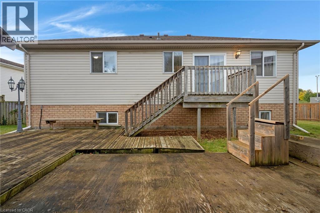175 Stirling Macgregor Drive, Cambridge, Ontario  N1S 4Z8 - Photo 40 - 40772899