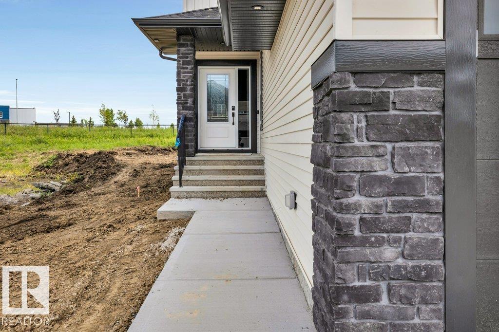 80 Hemingway Cr, Spruce Grove, Alberta  T7X 2L6 - Photo 2 - E4459652