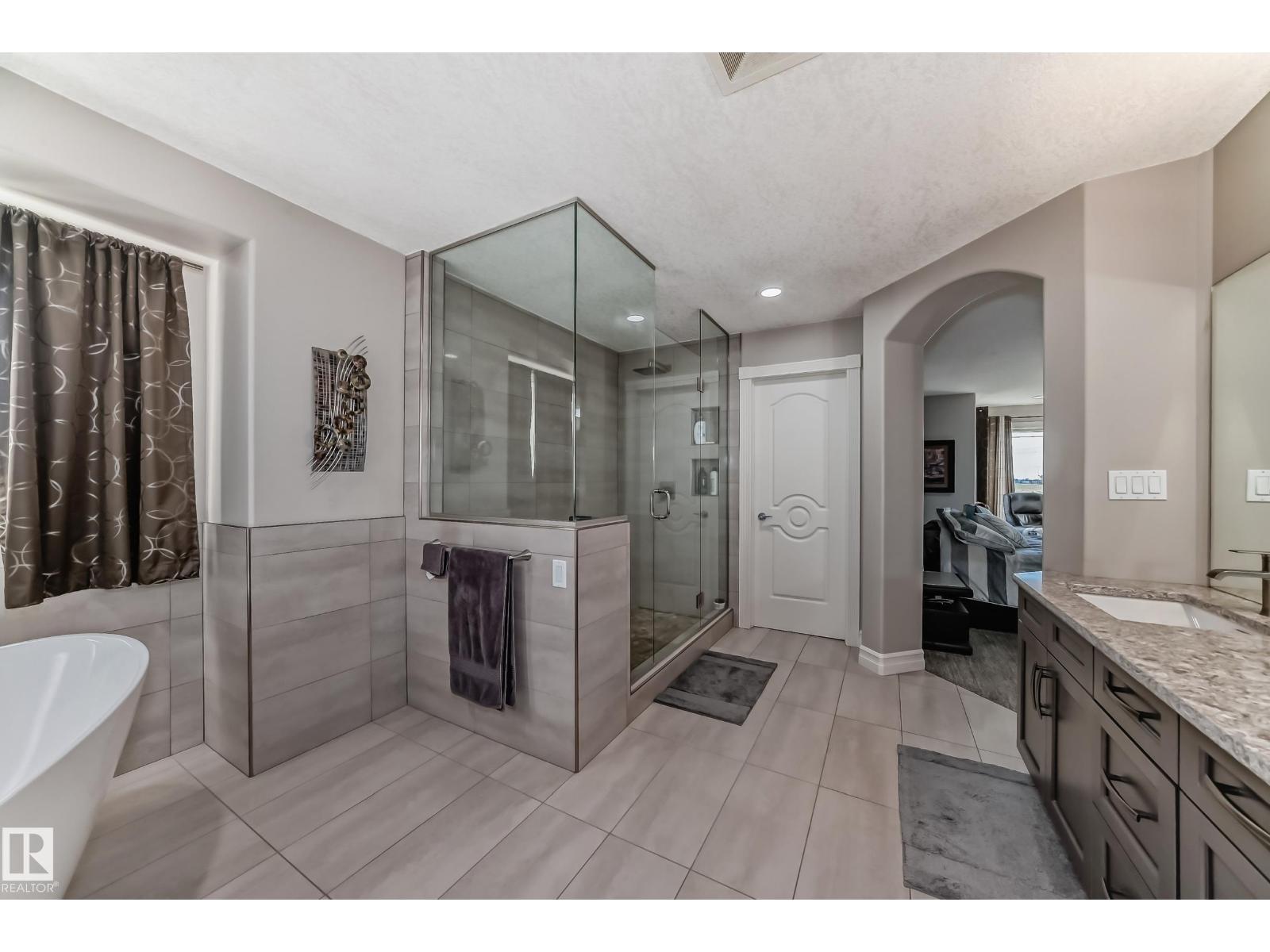 Unknown Address, ,    - Photo 36 - E4459653