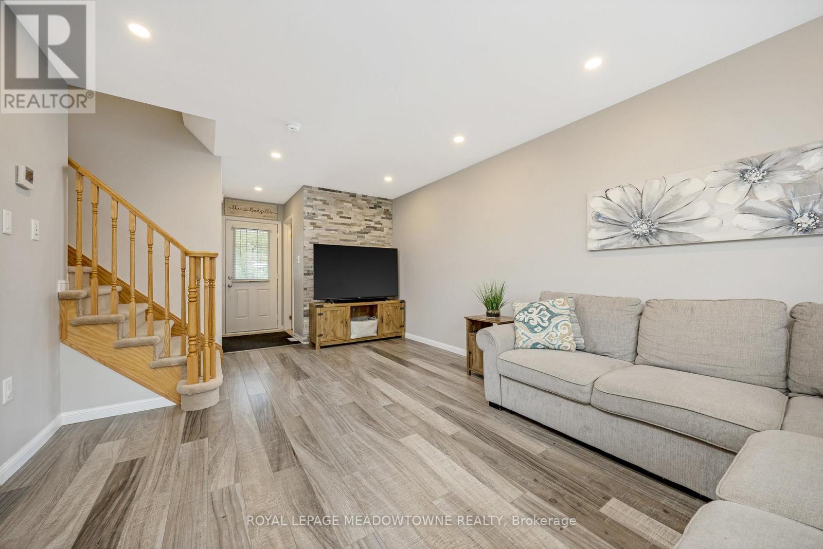 606 Cargill Path, Milton, Ontario  L9T 7X2 - Photo 7 - W12428588