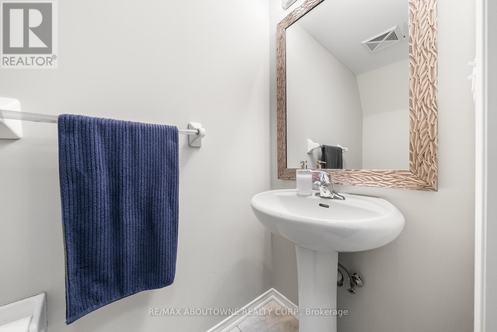 3 - 2551 Sixth Line, Oakville, Ontario  L6H 0H7 - Photo 14 - W12428589