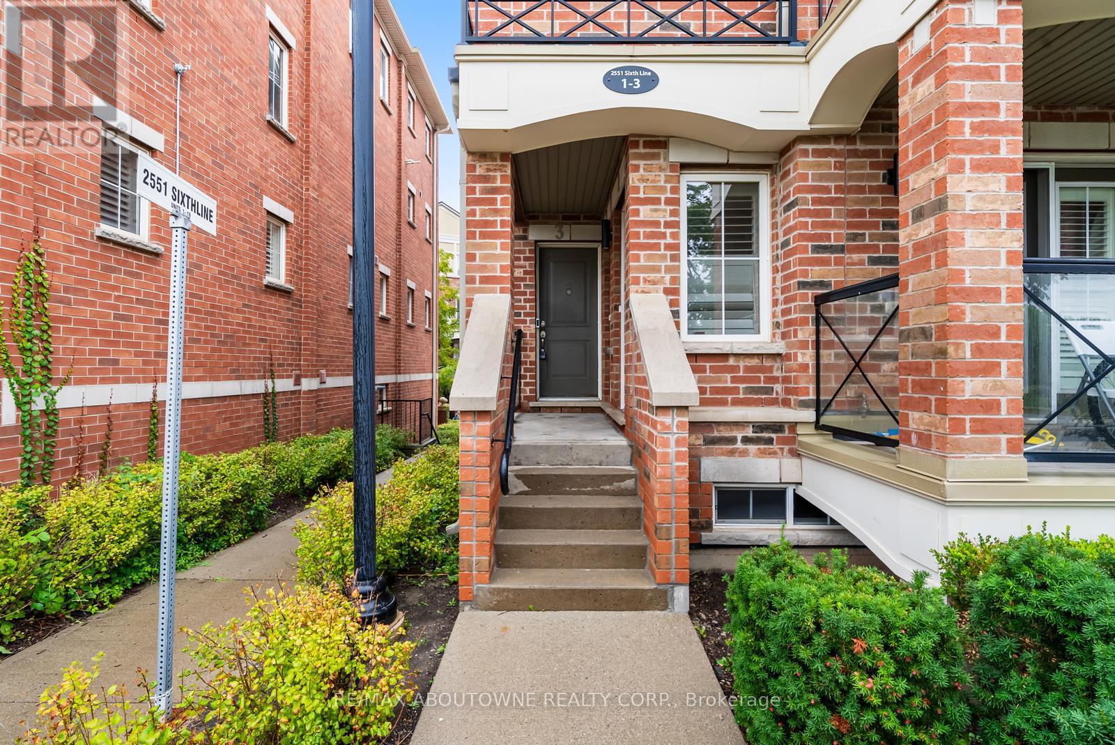 3 - 2551 Sixth Line, Oakville, Ontario  L6H 0H7 - Photo 5 - W12428589