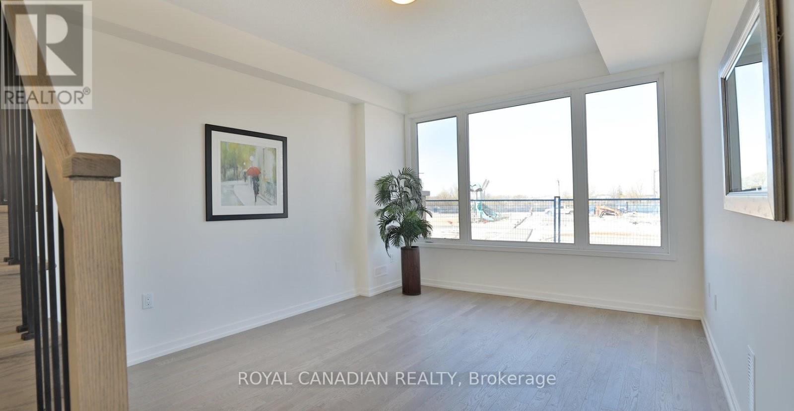 188 Wheat Boom Drive, Oakville, Ontario  L6H 0M1 - Photo 7 - W12428600
