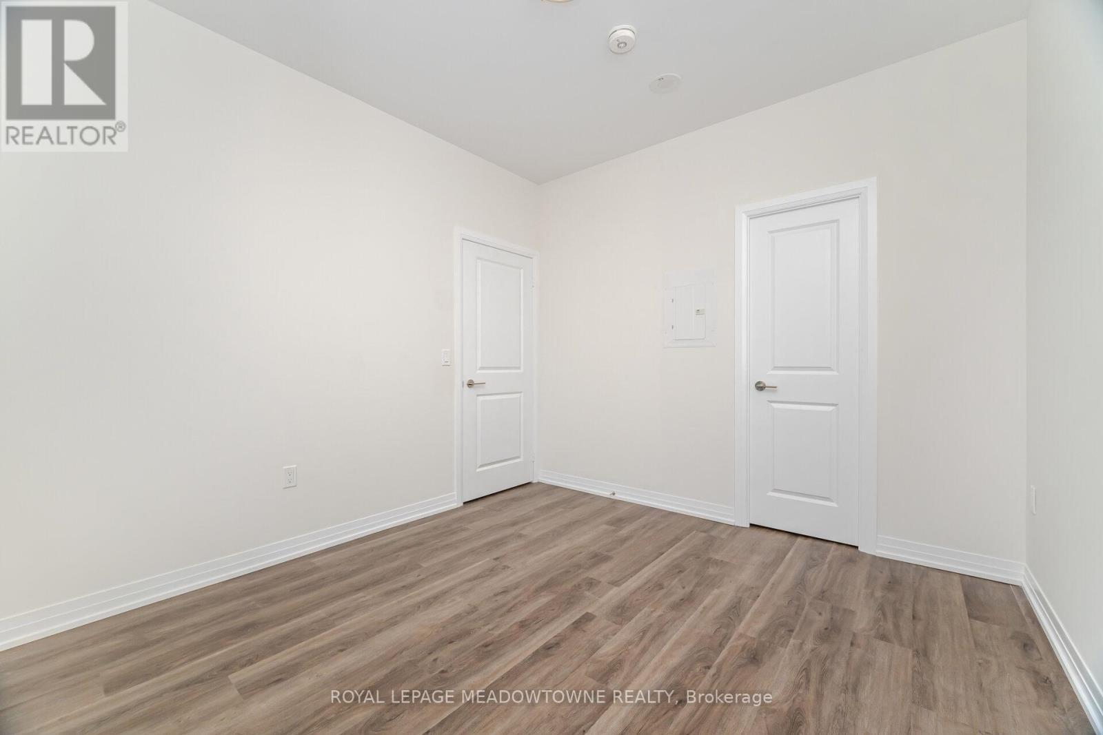 207 - 15 Watergarden Drive, Mississauga, Ontario  L5R 0H4 - Photo 22 - W12428613