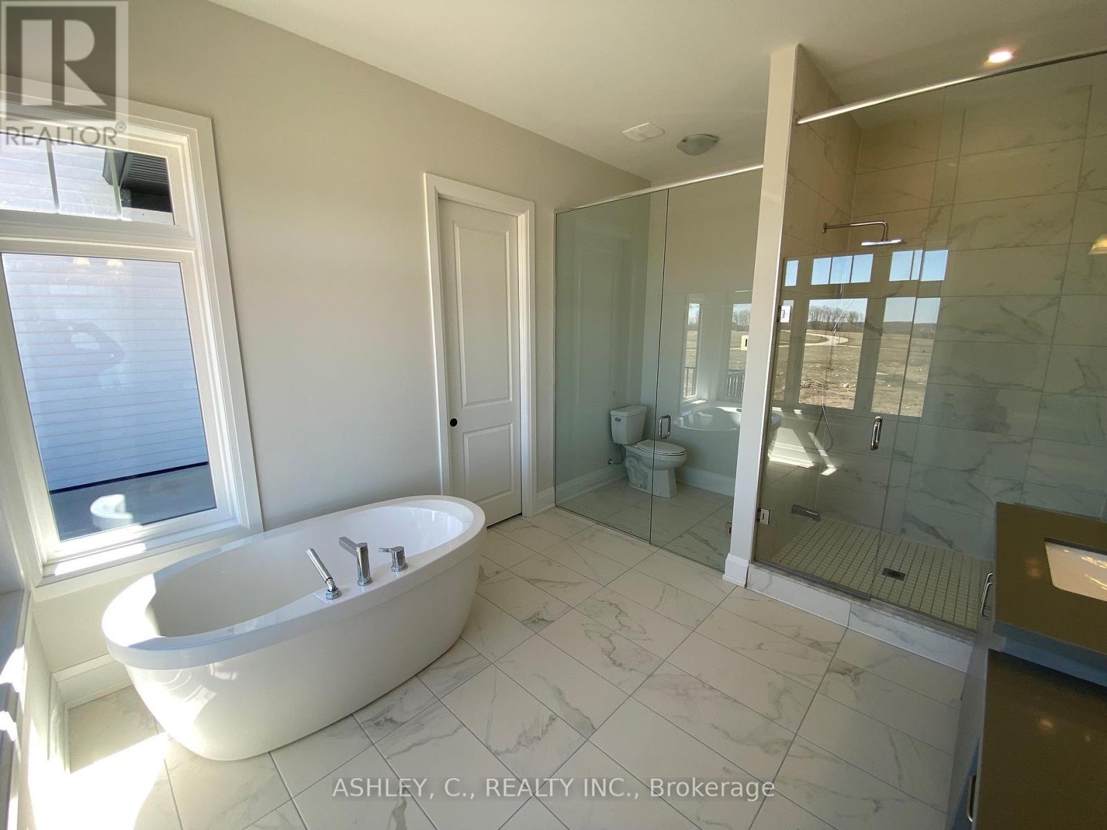 51 William Crisp Drive, Caledon, Ontario  L7K 2R7 - Photo 19 - W12428620