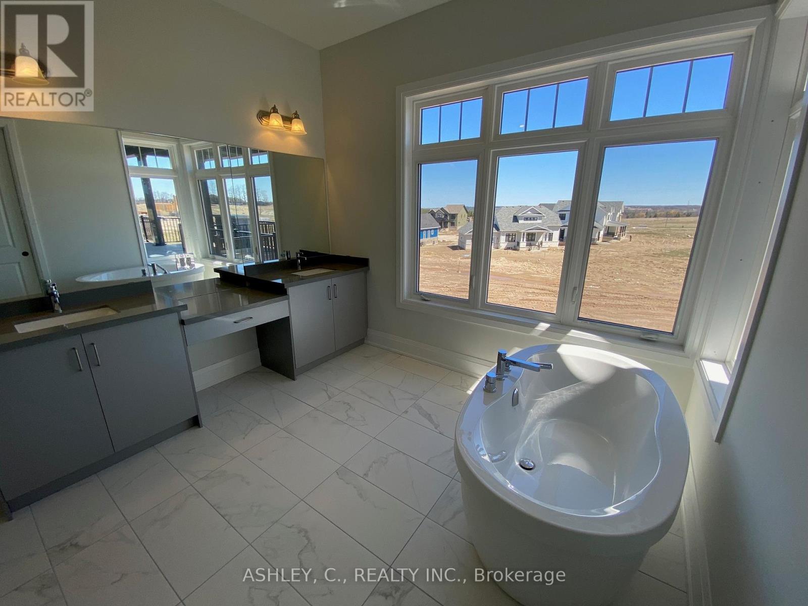 51 William Crisp Drive, Caledon, Ontario  L7K 2R7 - Photo 20 - W12428620