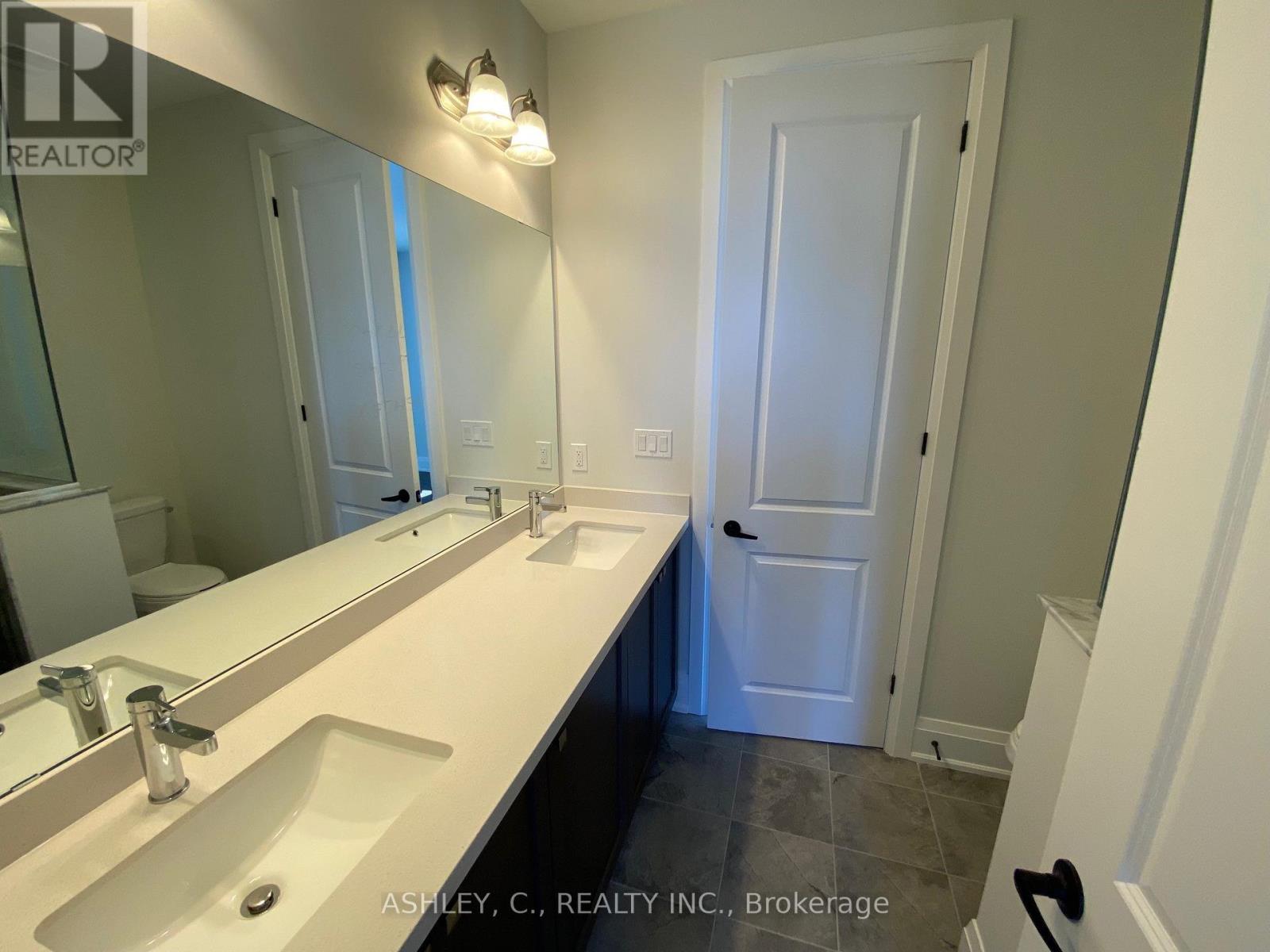 51 William Crisp Drive, Caledon, Ontario  L7K 2R7 - Photo 23 - W12428620