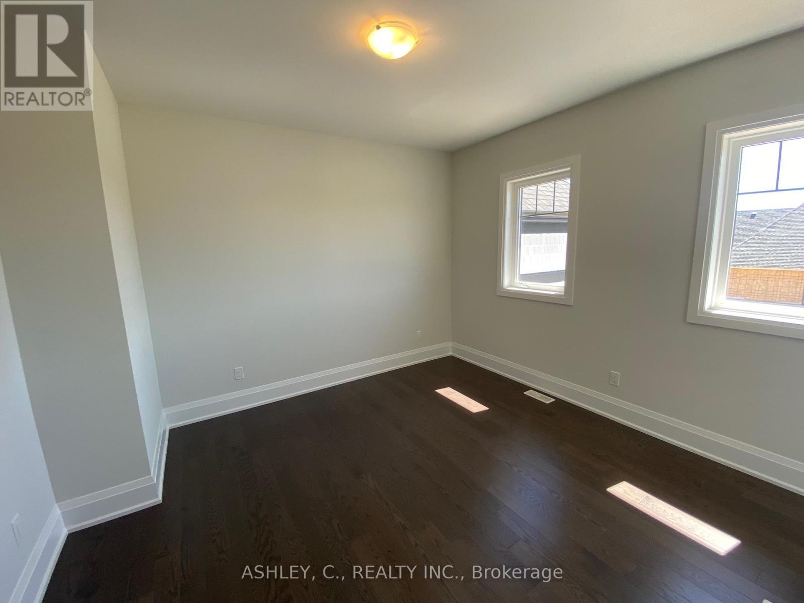 51 William Crisp Drive, Caledon, Ontario  L7K 2R7 - Photo 24 - W12428620