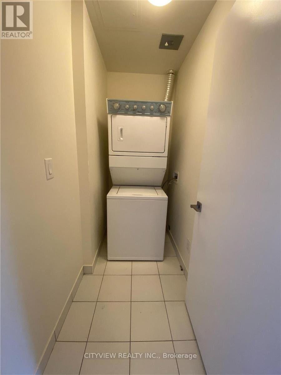 710 - 510 Curran Place, Mississauga, Ontario  L5B 0J8 - Photo 10 - W12428634