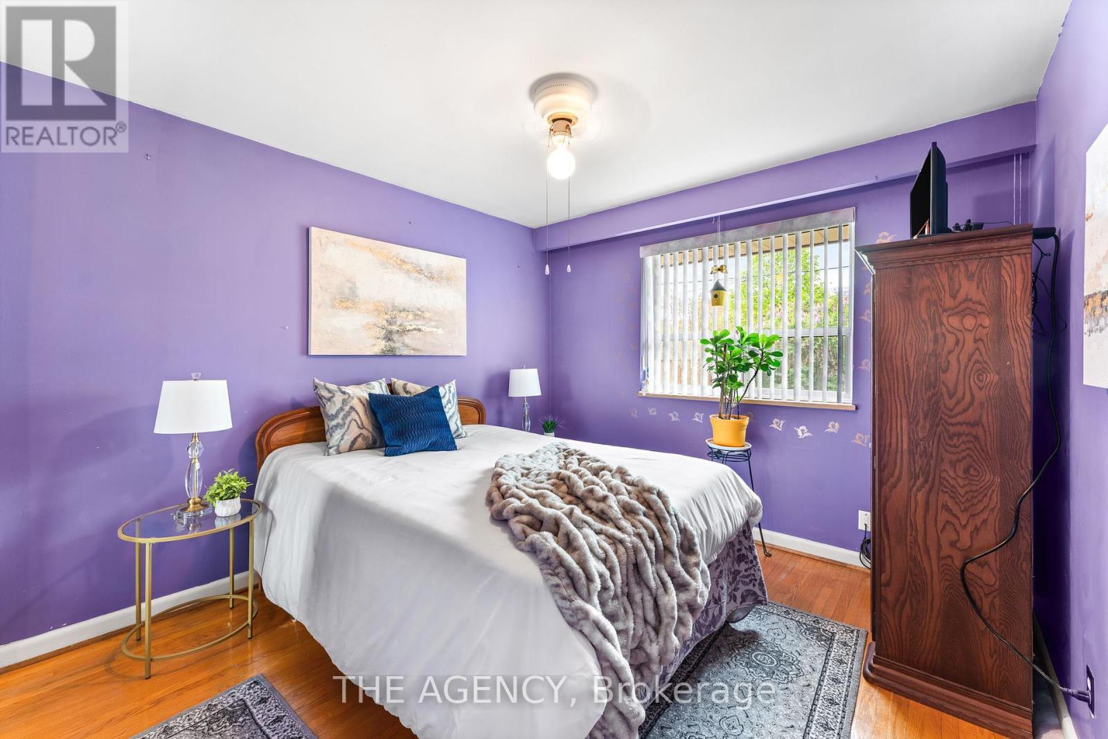 65 Barkwin Drive, Toronto, Ontario  M9V 2W5 - Photo 21 - W12428637