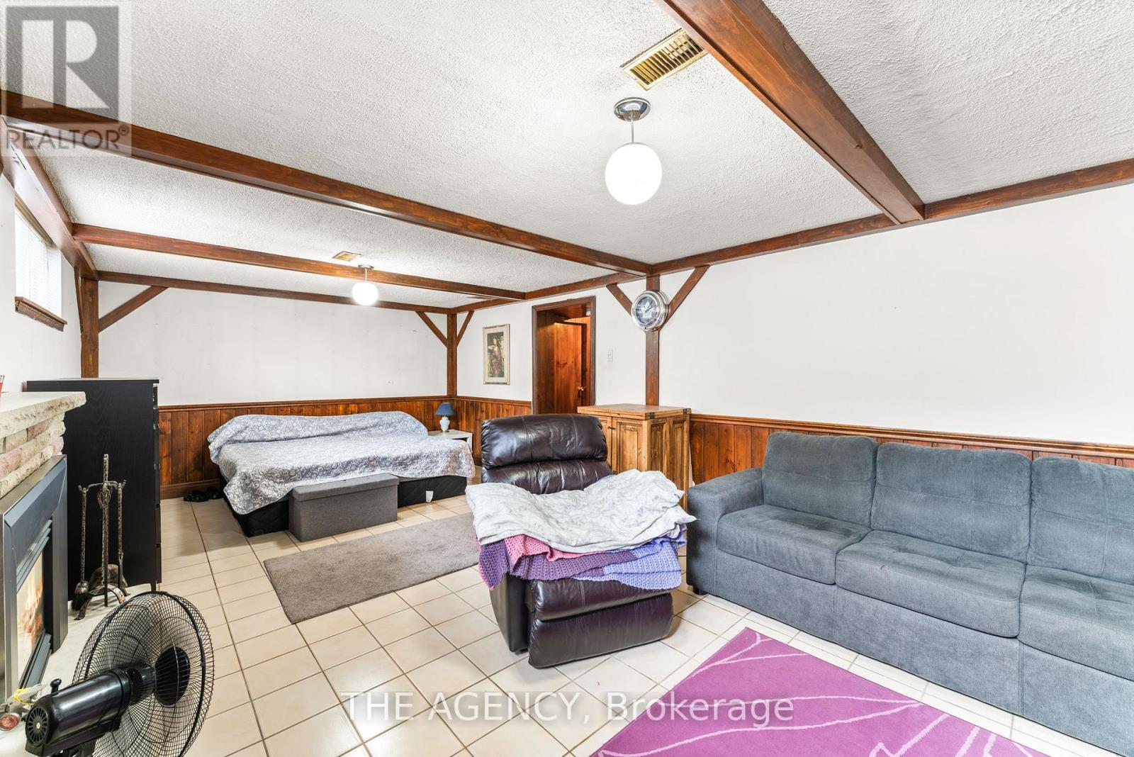 65 Barkwin Drive, Toronto, Ontario  M9V 2W5 - Photo 25 - W12428637