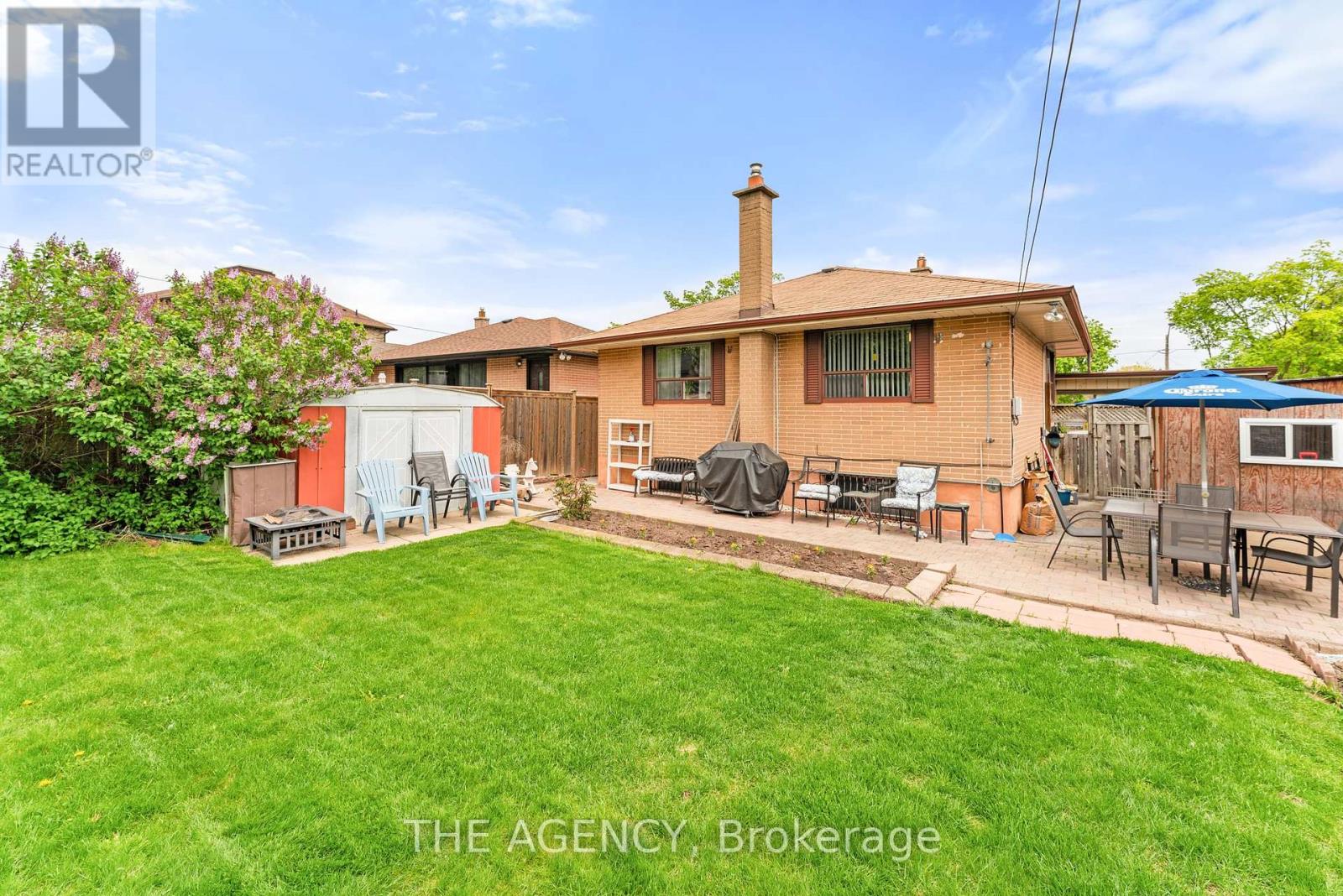 65 Barkwin Drive, Toronto, Ontario  M9V 2W5 - Photo 34 - W12428637