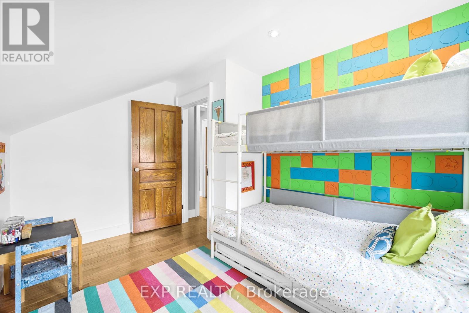 20 Elgin Street S, Halton Hills, Ontario  L7J 2B3 - Photo 27 - W12428639