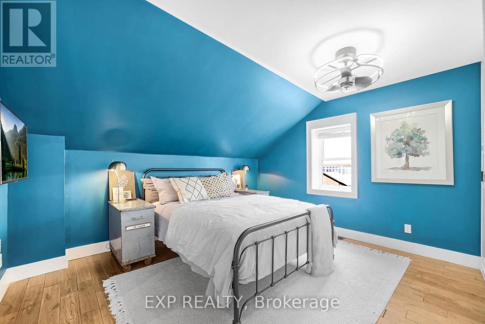 20 Elgin Street S, Halton Hills, Ontario  L7J 2B3 - Photo 28 - W12428639