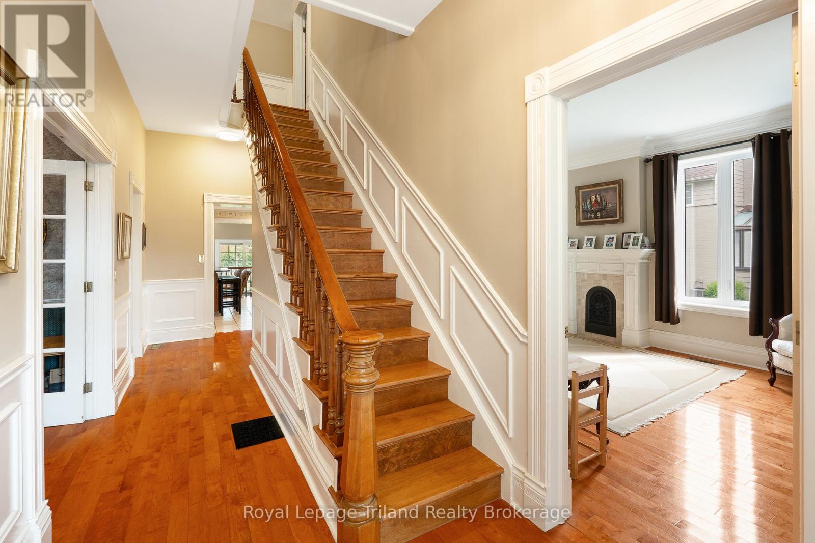 505 Devonshire Avenue, Woodstock, Ontario  N4S 5P5 - Photo 7 - X12428791