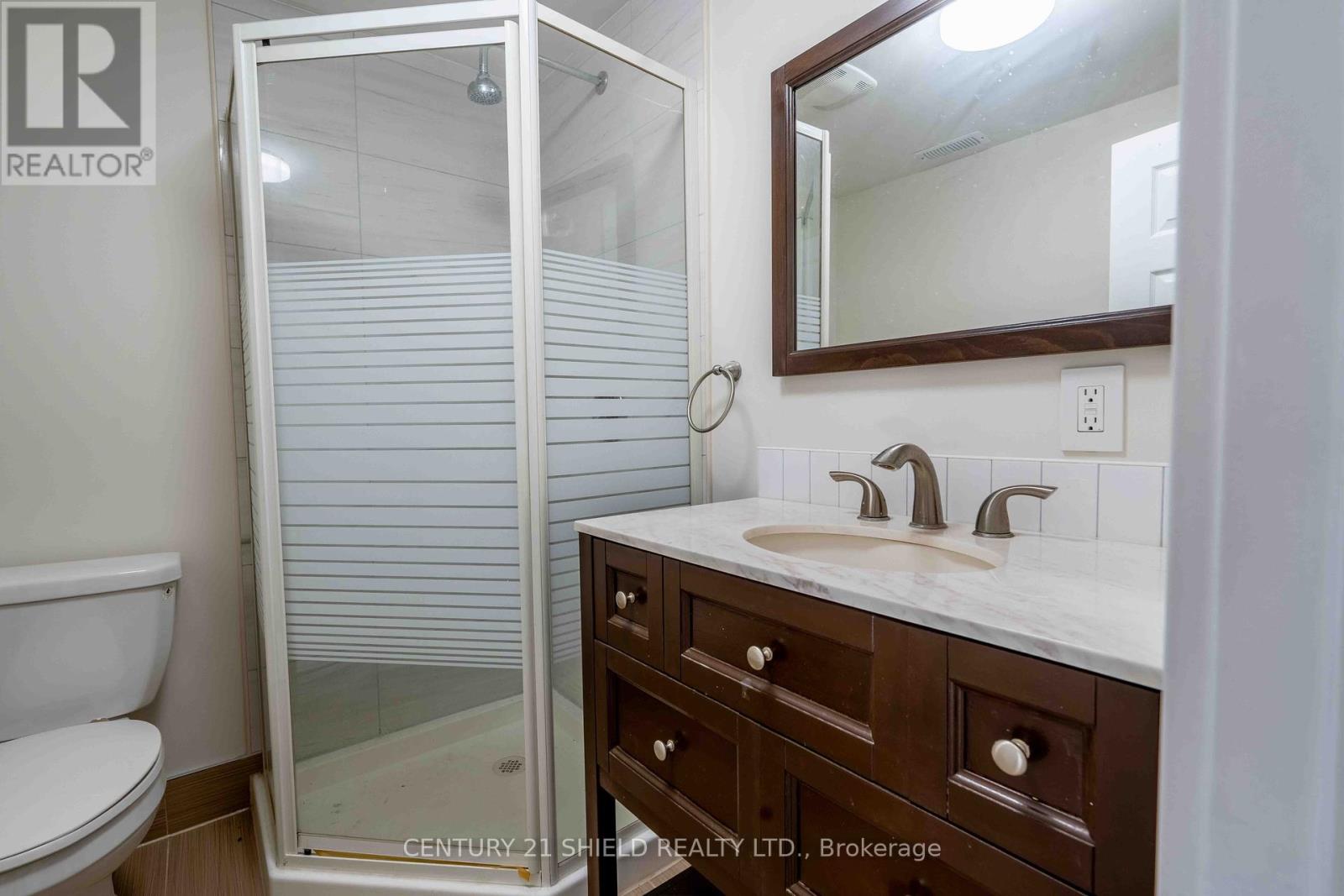 18915 Glen Road, South Glengarry, Ontario  K0C 2J0 - Photo 16 - X12428684