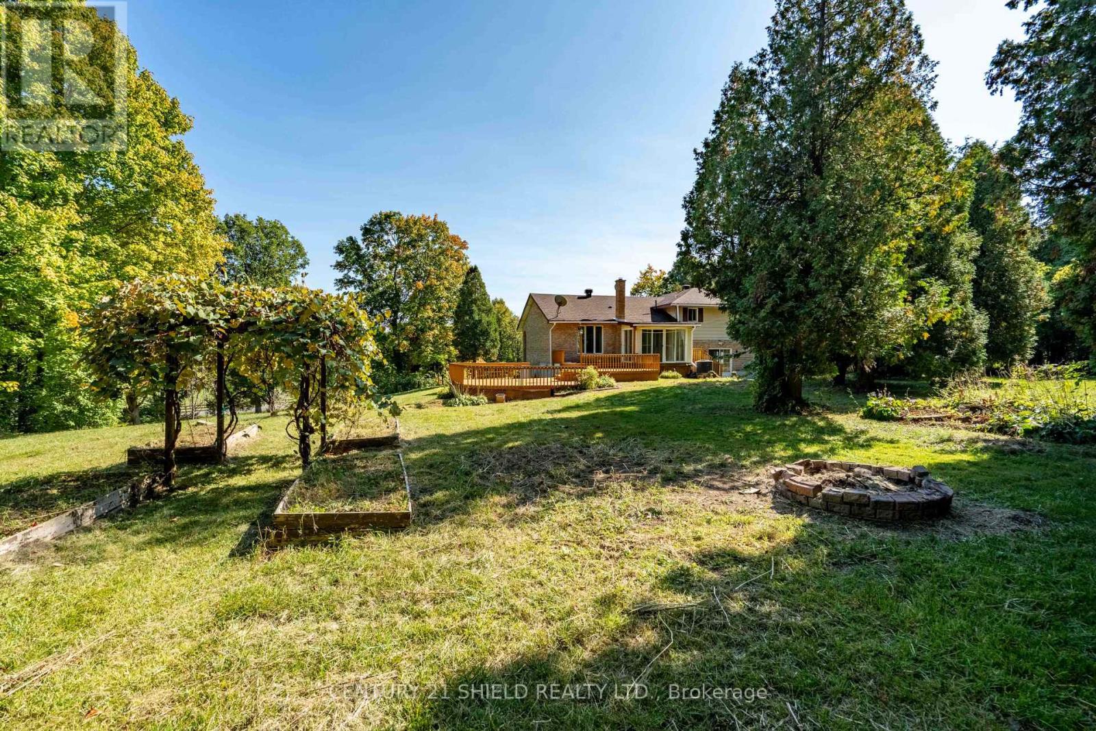 18915 Glen Road, South Glengarry, Ontario  K0C 2J0 - Photo 2 - X12428684