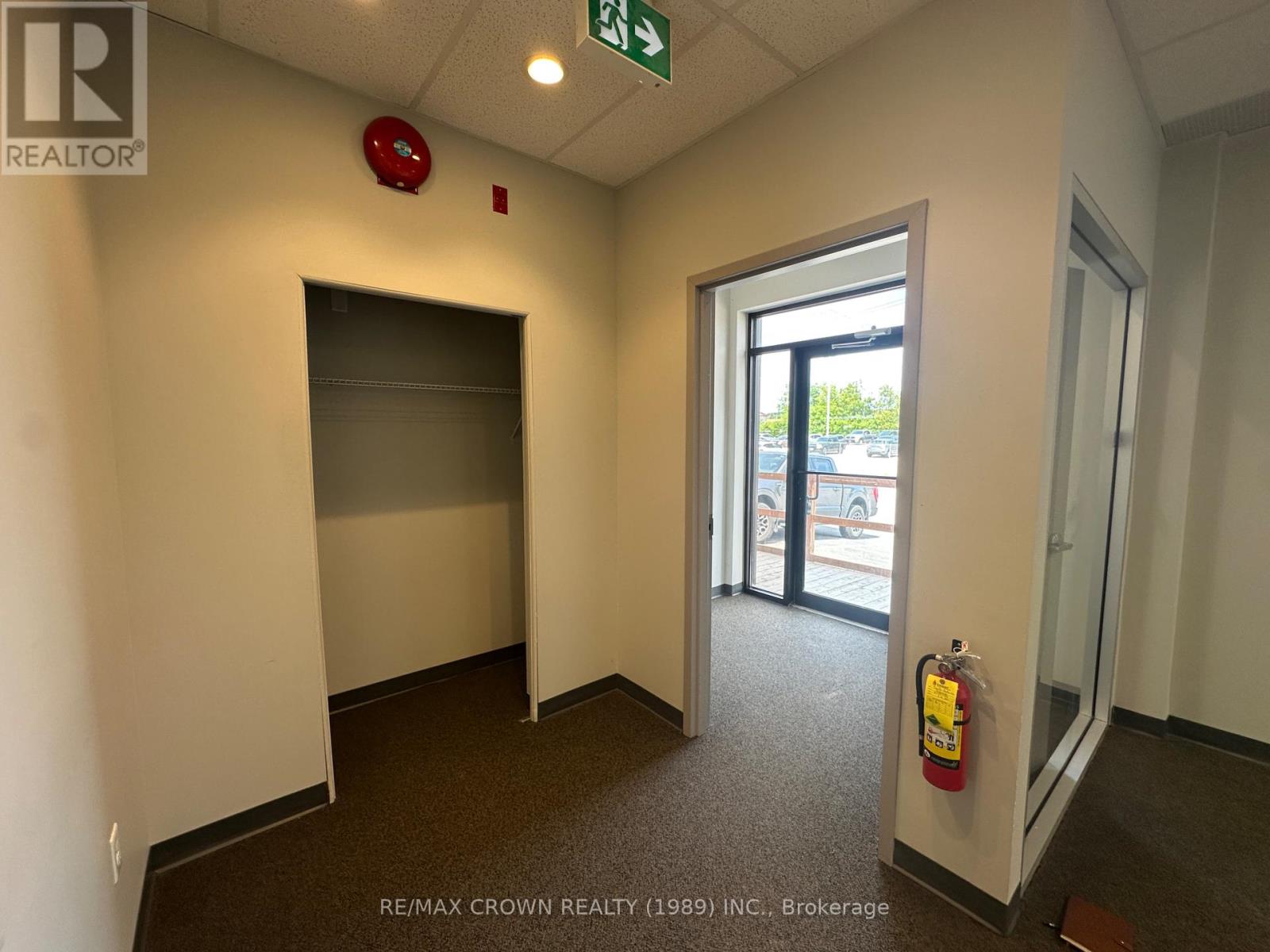 4 - 150 First Avenue W, North Bay, Ontario  P1B 3B9 - Photo 11 - X12428680