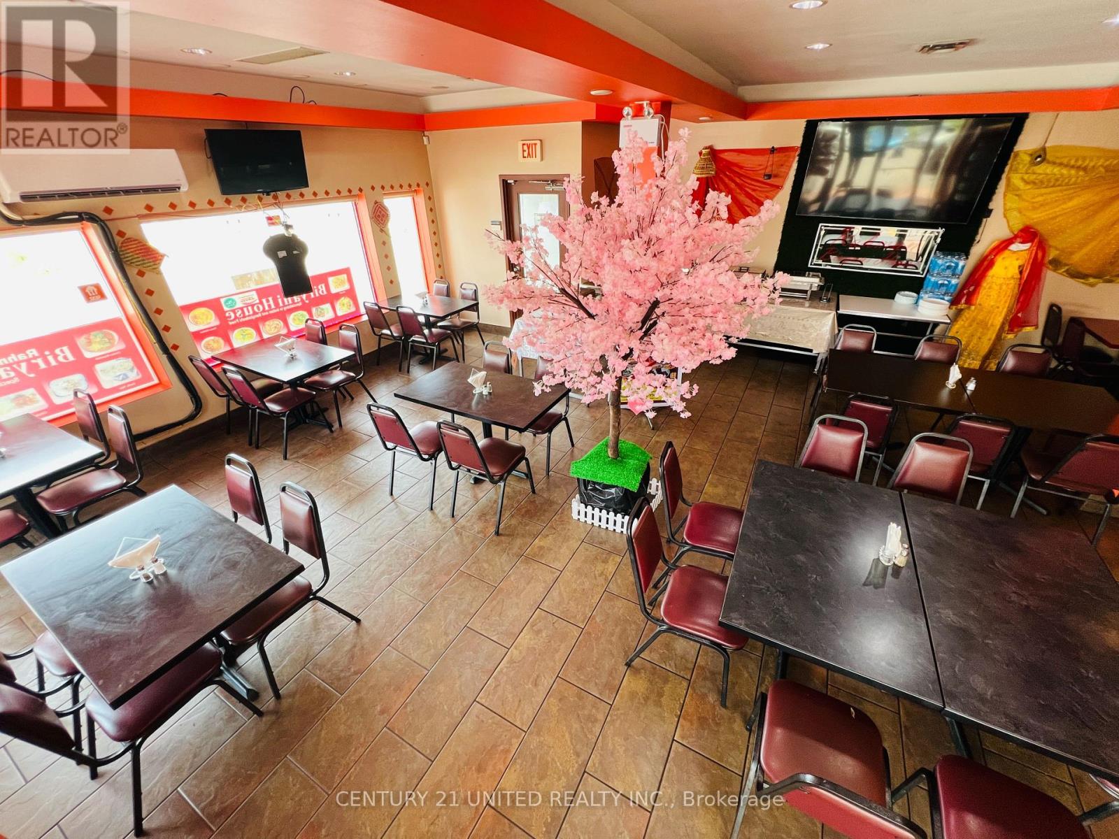 25 Lansdowne Street W, Peterborough (Otonabee Ward 1), Ontario  K9J 1X8 - Photo 20 - X12427435