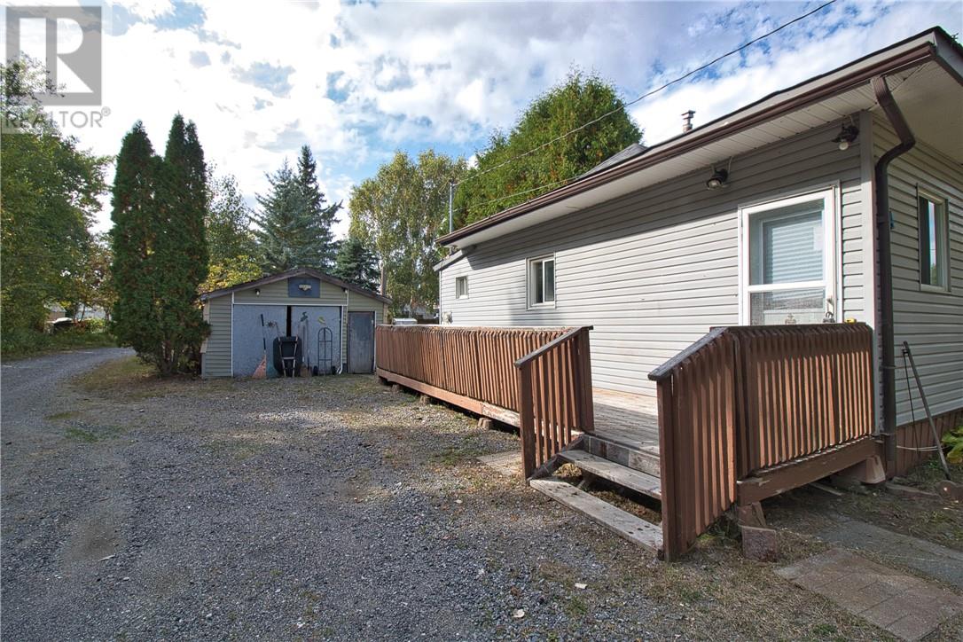 44 Fifth Avenue, Coniston, Ontario  P0M 1M0 - Photo 23 - 2124905