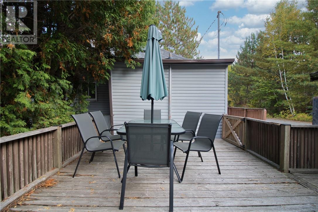 44 Fifth Avenue, Coniston, Ontario  P0M 1M0 - Photo 9 - 2124905
