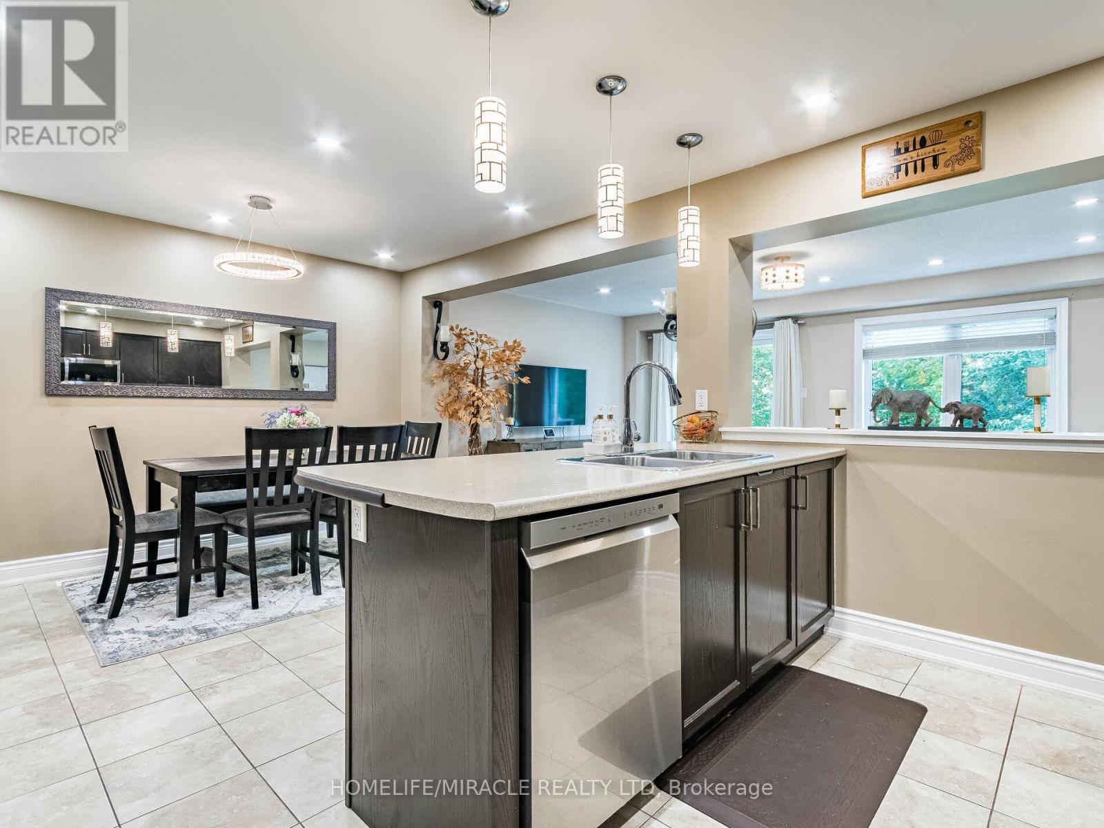 # 143 - 1035 Victoria Road S, Guelph, Ontario  N1L 0H5 - Photo 14 - X12428617