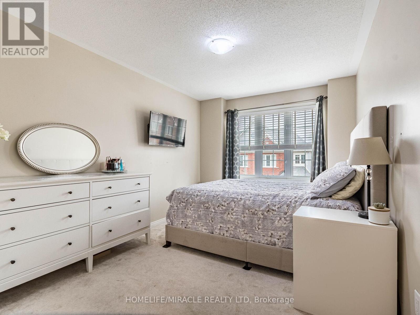 # 143 - 1035 Victoria Road S, Guelph, Ontario  N1L 0H5 - Photo 34 - X12428617