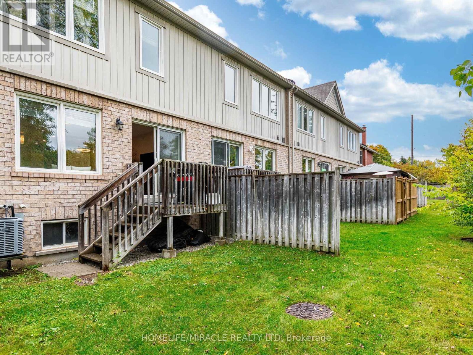 # 143 - 1035 Victoria Road S, Guelph, Ontario  N1L 0H5 - Photo 39 - X12428617