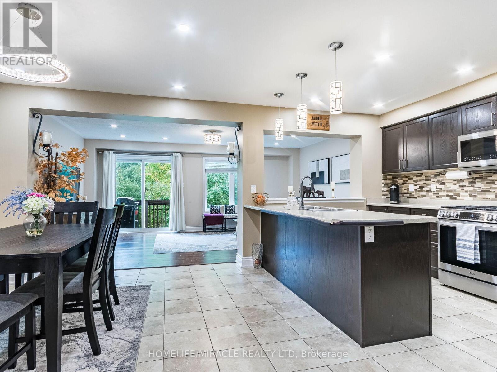 # 143 - 1035 Victoria Road S, Guelph, Ontario  N1L 0H5 - Photo 8 - X12428617