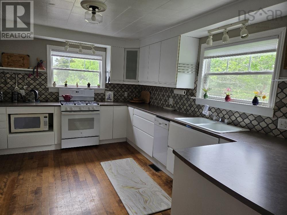 86 Maple Avenue, Tatamagouche, Nova Scotia  B0K 1V0 - Photo 3 - 202516862