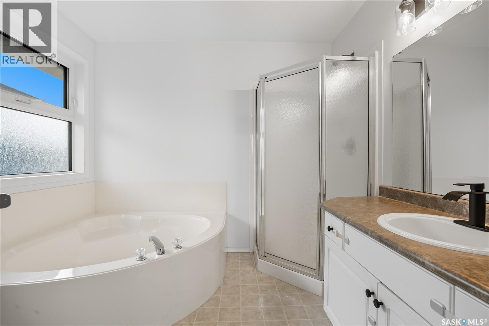 10338 Wascana Estates, Regina, Saskatchewan  S4V 2X1 - Photo 21 - SK019132